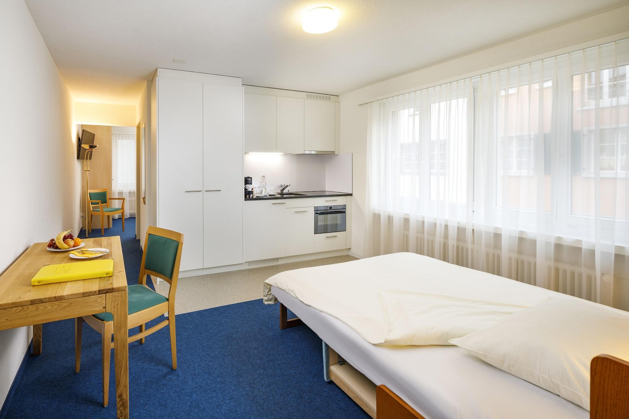 Central Hotel Post Chur Bagian luar foto