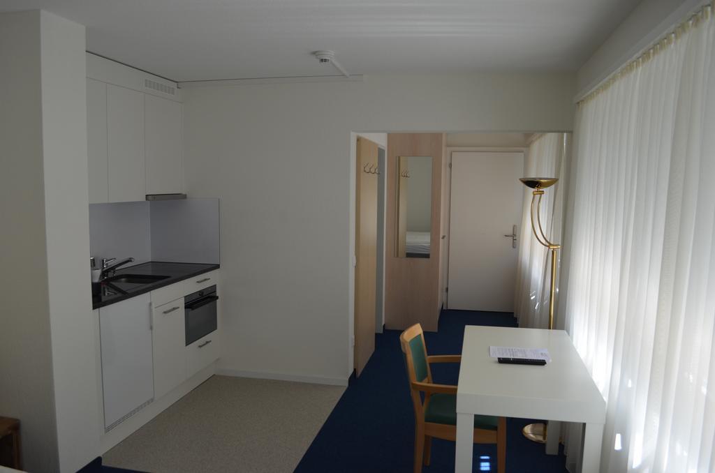 Central Hotel Post Chur Bagian luar foto